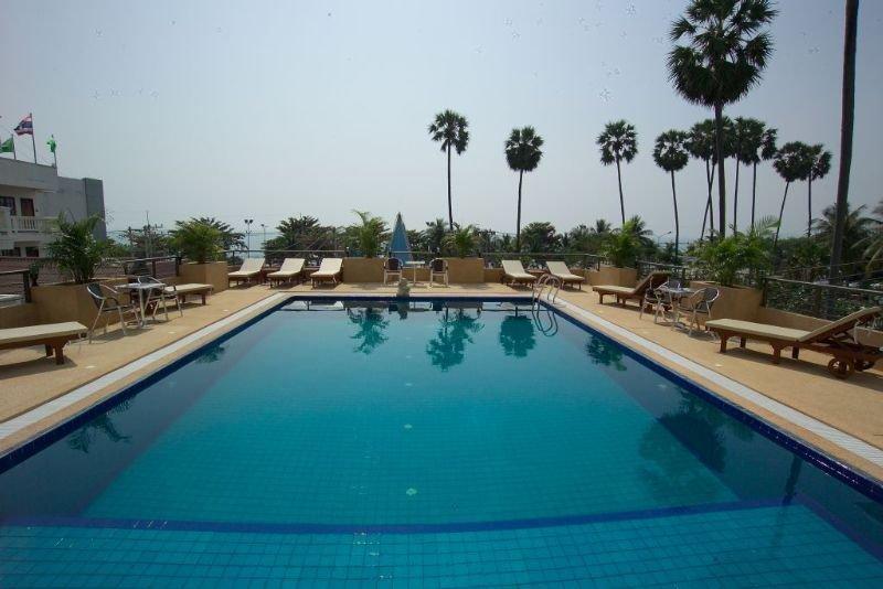 The New Eurostar Jomtien Beach Hotel Exterior foto