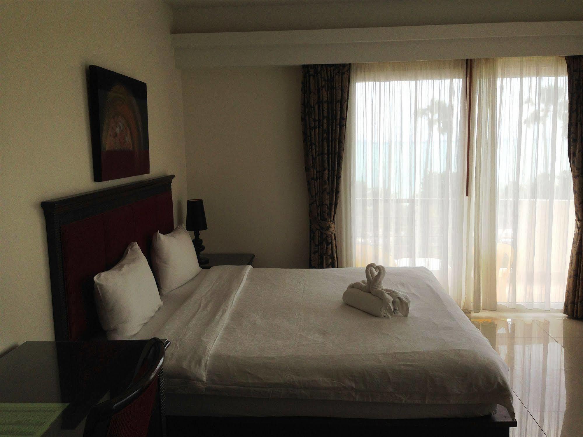 The New Eurostar Jomtien Beach Hotel Exterior foto