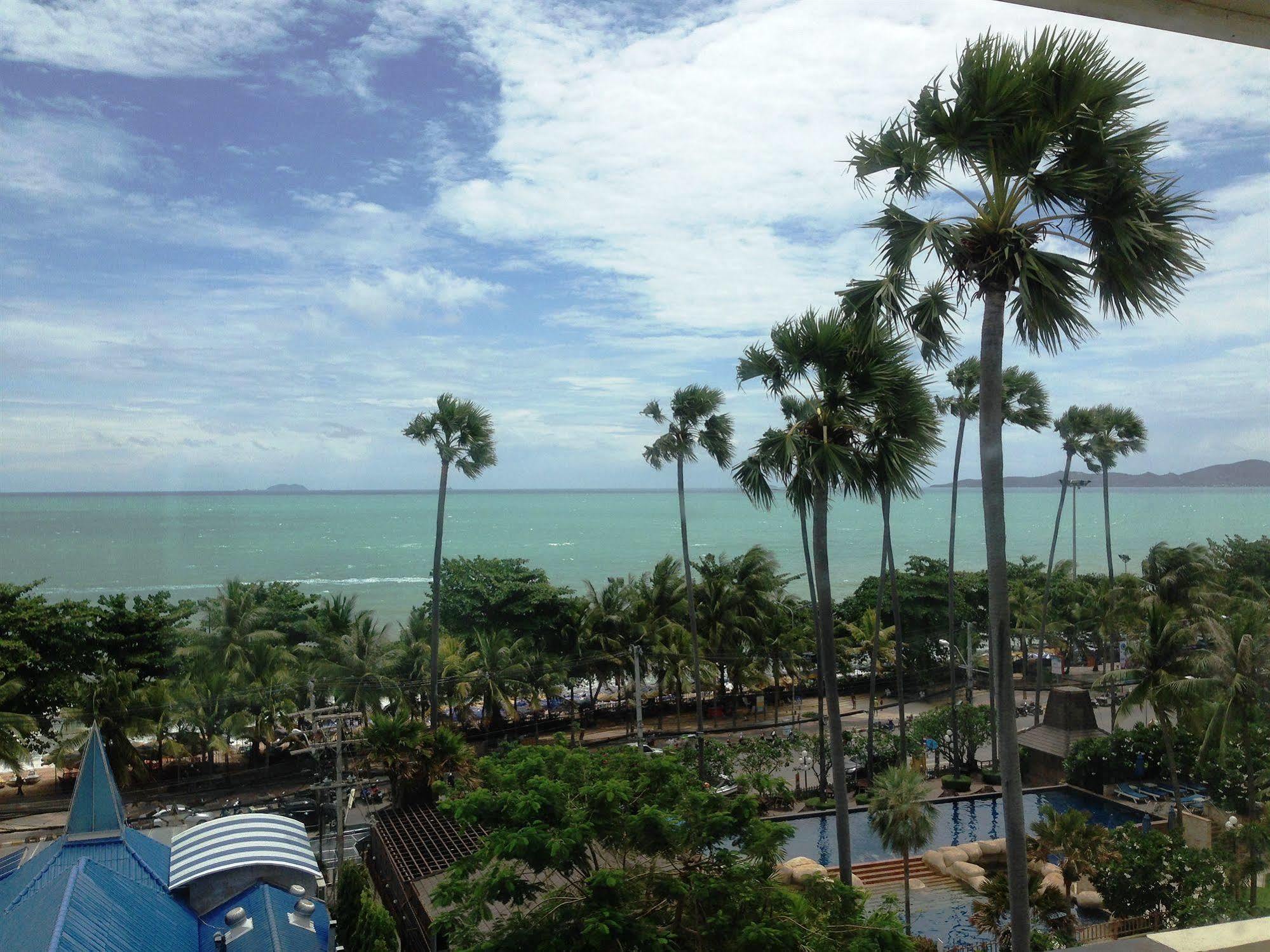 The New Eurostar Jomtien Beach Hotel Exterior foto